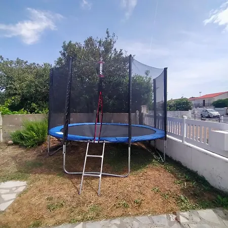 בית נופש Maison Familiale 4 Chambres, Proche Commerces Et Châtelaillon-Plage