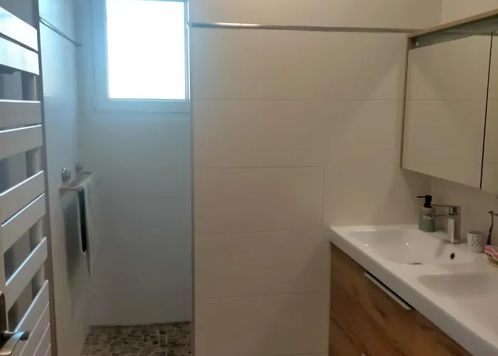 Maison Familiale 4 Chambres, Proche Commerces Et Сasa de vacaciones *