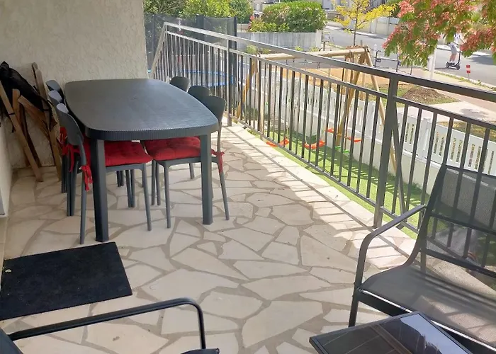 Maison Familiale 4 Chambres, Proche Commerces Et * Châtelaillon-Plage