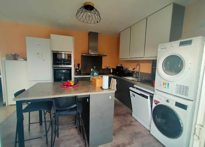 Maison Familiale 4 Chambres, Proche Commerces Et Сasa de vacaciones