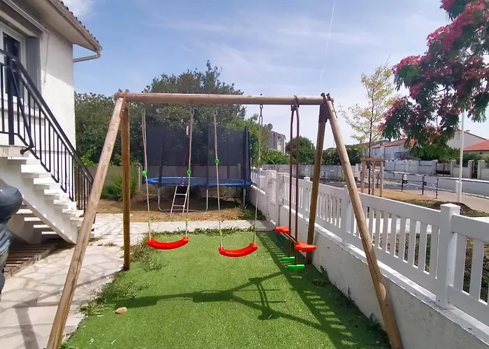 Maison Familiale 4 Chambres, Proche Commerces Et Сasa de vacaciones